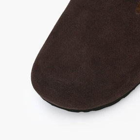 Old Money Suede Clogs – Der perfekte Mix aus Stil und Komfort •